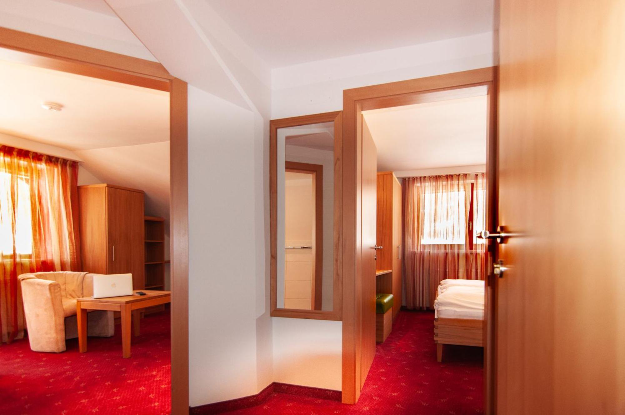 Hotel Gailtaler Hof Kotschach-Mauthen Bagian luar foto